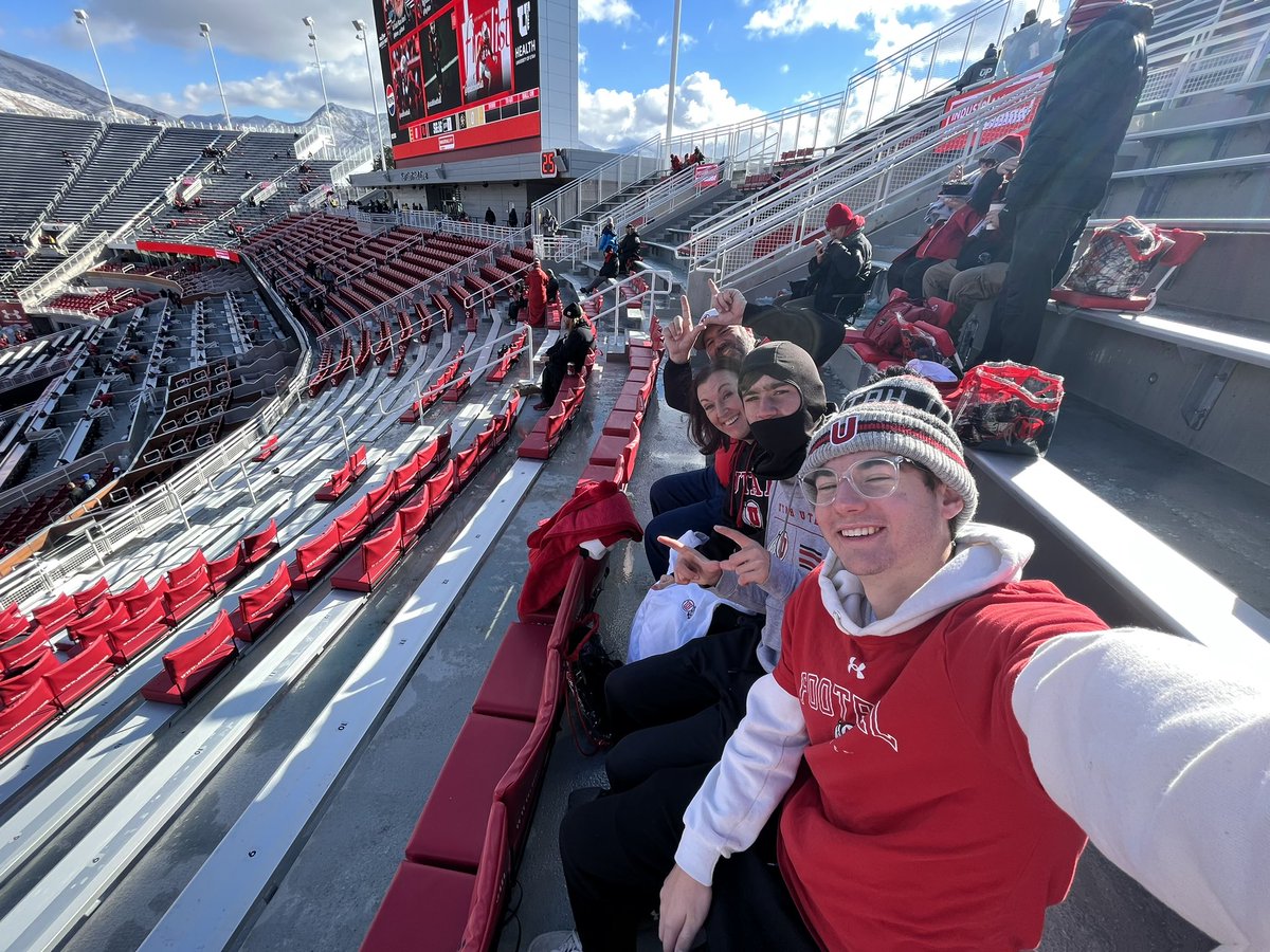 bearbawden's tweet photo. #UtesGameday GO UTES https://t.co/sTWNWhajDA