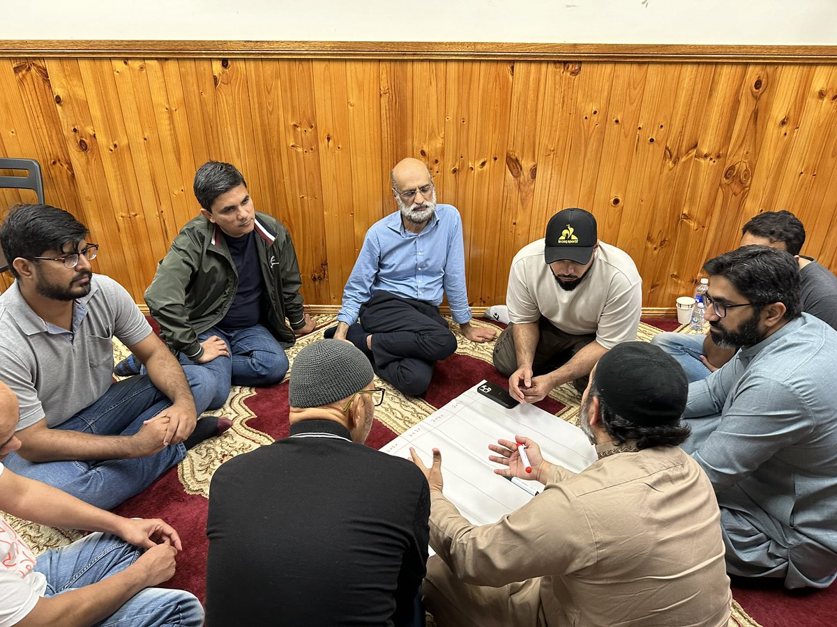 IfamAustralia's tweet photo. Quarterly Tarbiyyah Program for IFAM members held on 25th November 2023 at Campbelltown Masjid, NSW.
Topics:
- IFAM MGM - A solemn Commitment
- IFAM Vision 2050. 

Program was concluded with special Dua for our brothers and sisters in #palestine🇵🇸 

#ifamaustralia https://t.co/kfLGEEnEf7