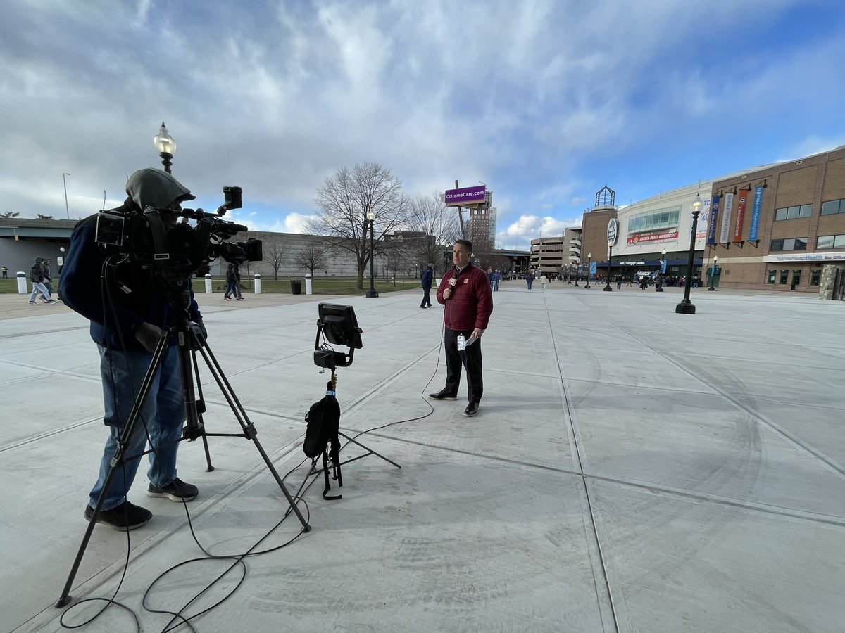 Erik Dobratz tweet media