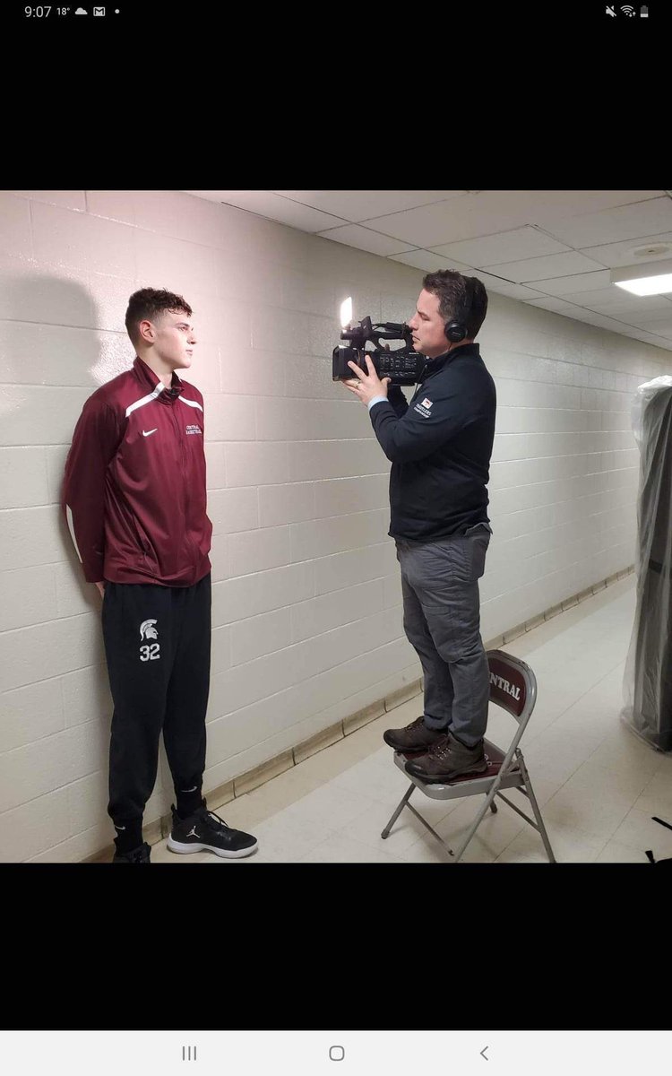 Erik Dobratz tweet media