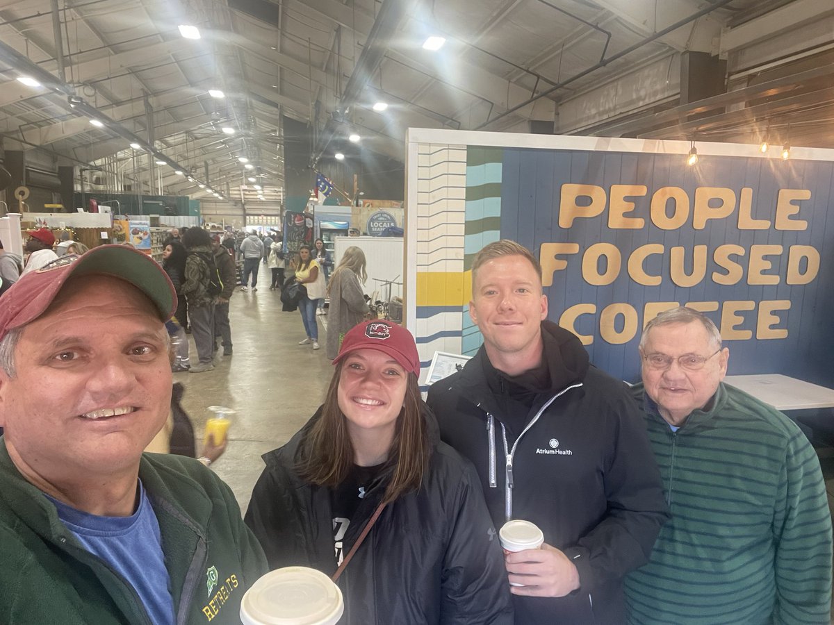Today we continued to give thanks by showing #biglove to our friends at <a href="/drink321coffee/">321 Coffee</a> #greatergood