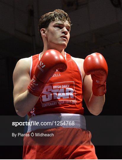 Celtic light heavyweight champ in only his 2nd pro fight.. iOS man Emmet..👍🥊