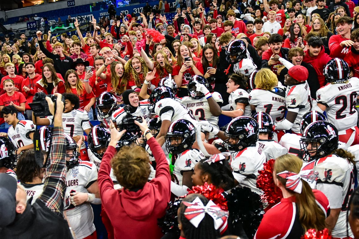 BishopLuersFB's tweet photo. #𝟏𝟐. 🏆 

#LuersSpirit https://t.co/JaMpsWRJoD