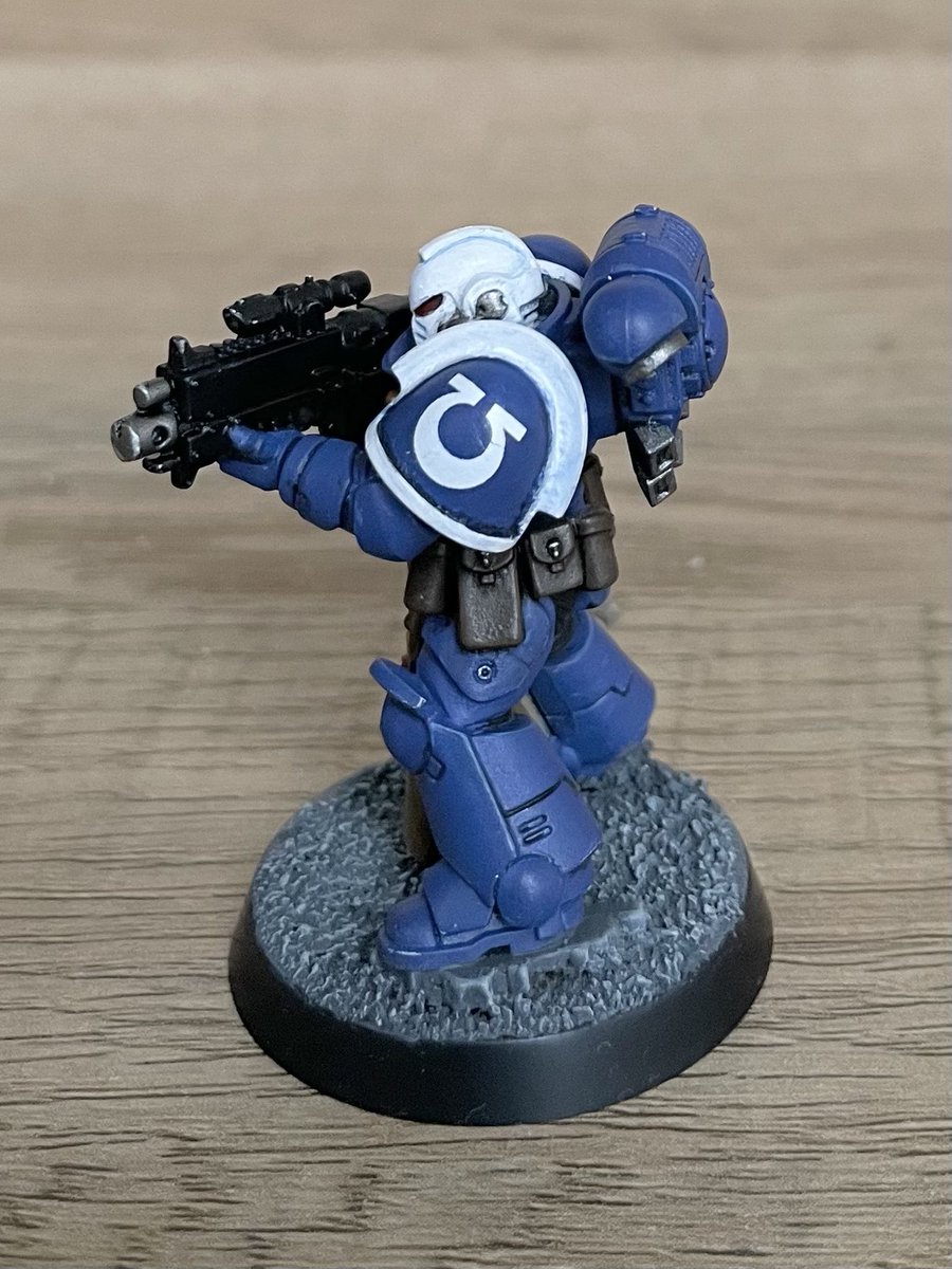 Space Marine Sternguard Veteran #miniaturepainting #spacemarines #sternguardveteran #sternguardveterans #warhammer40k #40k #miniaturepainting