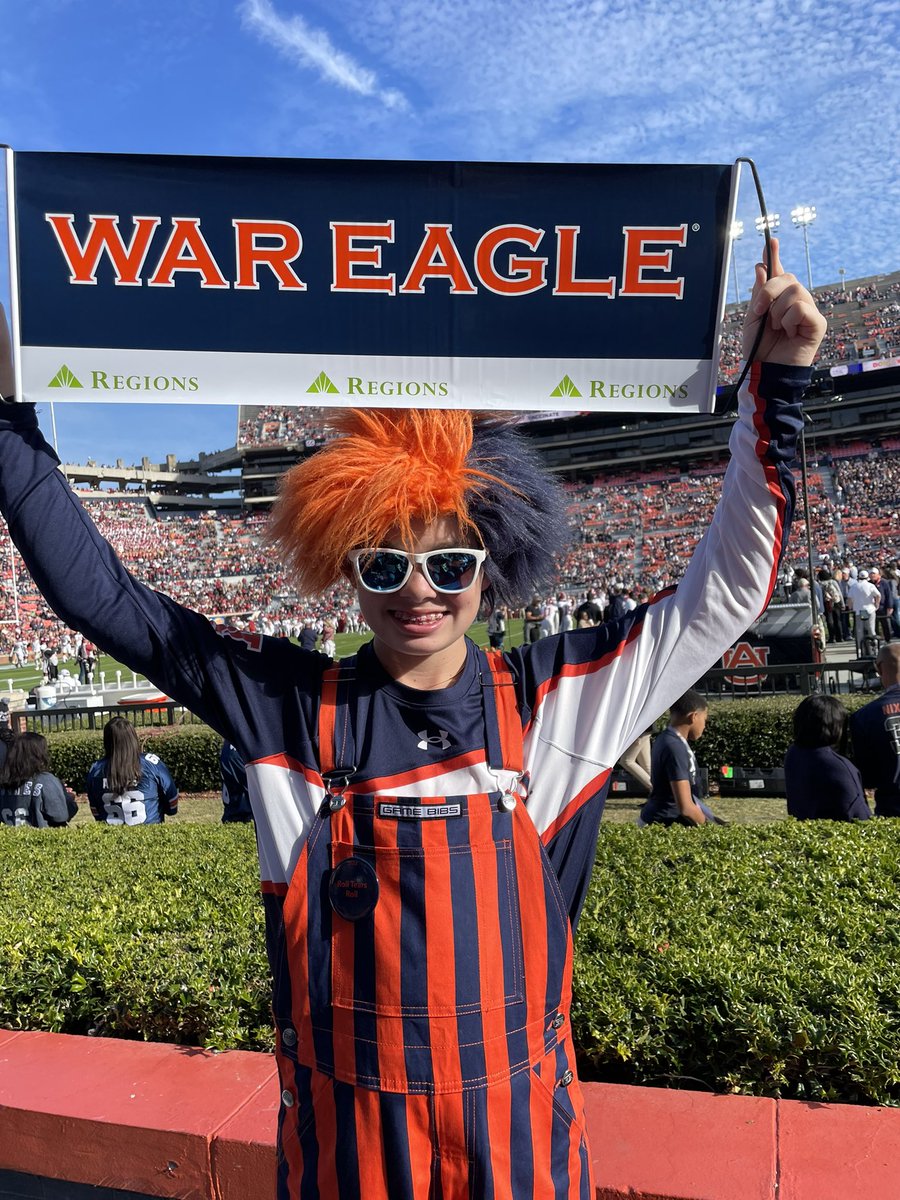 Beat Bama!  #wareagle #jordanhare #BeatBama #aufamily