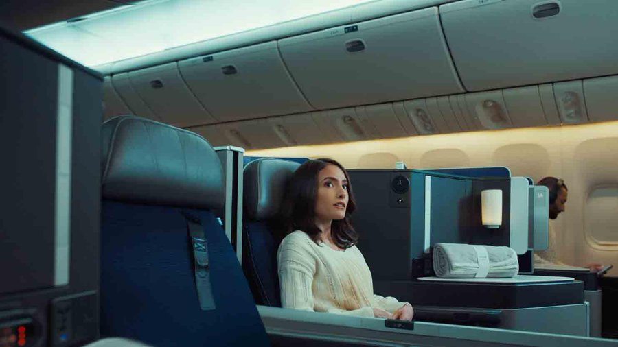 ICYMI: <a href="/united/">United Airlines</a> spins "Love in Plane Sight" for the festive season. bit.ly/40LaKWX