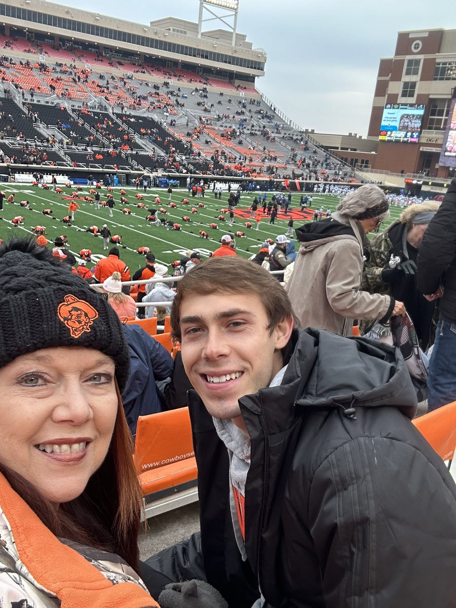 kcene_'s tweet photo. Last ride in BPS as a Senior! #GOPOKES https://t.co/BHIAQWFyQs