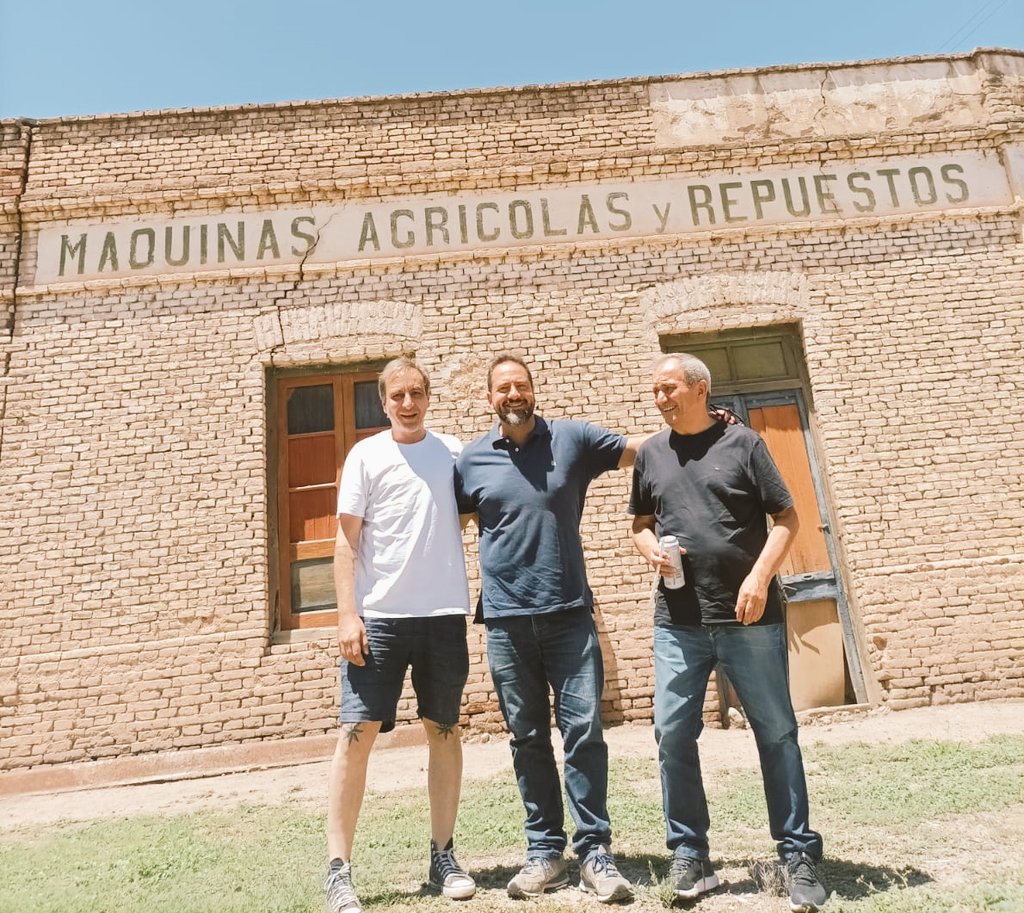 Recorriendo el gran norte de Córdoba, sus pueblos y parajes llenos de historia, hoy elegimos el Departamento Tulumba para seguir la senda de la construcción y el Consenso!
<a href="/consensoucr/">consensoucr</a>
<a href="/JBeeSellares/">Javier Bee Sellares</a>
<a href="/LucasBalian/">Lucas Balian</a>
<a href="/CumplidoRodrigo/">Rodrigo Cumplido</a> 
#VamosCba #VamosTotoral #VamosTulumba