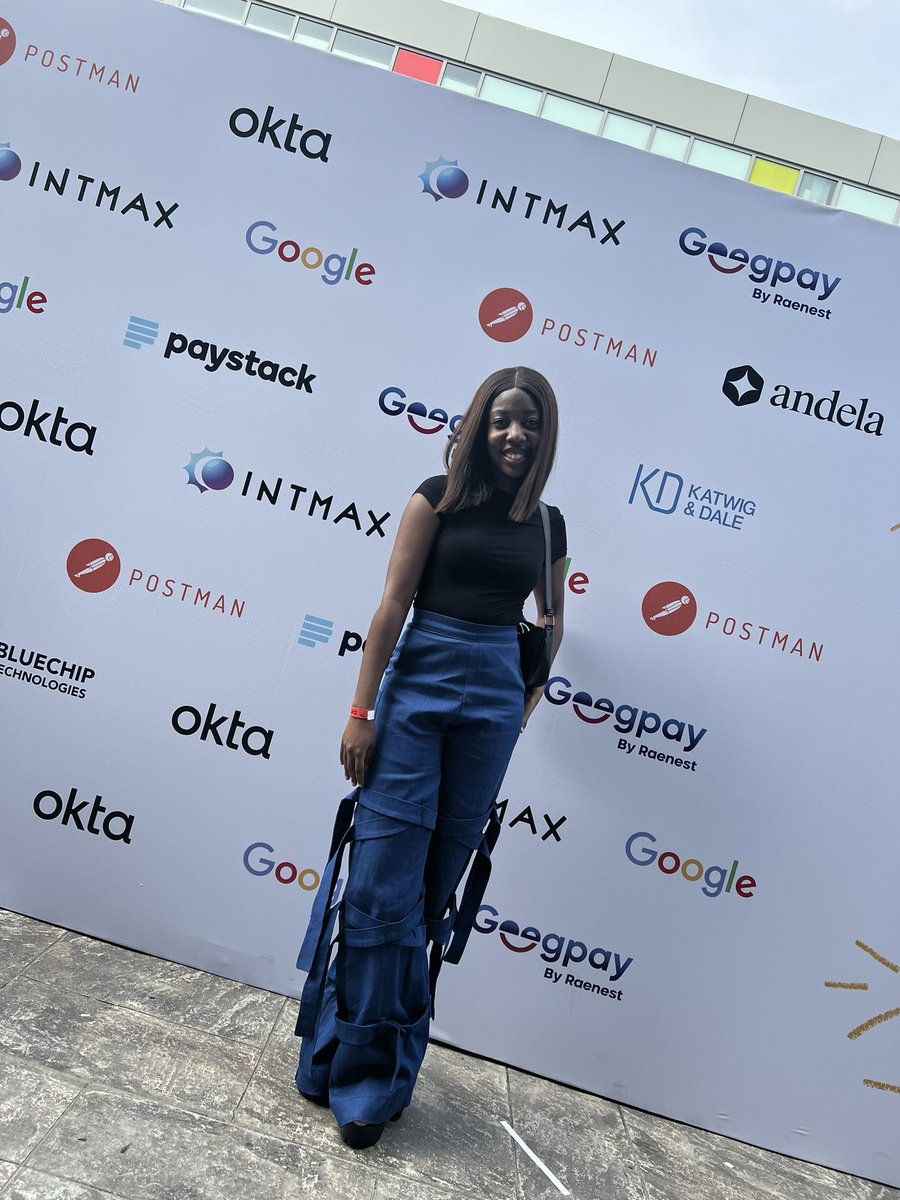palomasupremacy's tweet image. Went to Devfest Lagos today 😁
📸: @SaraIdahosa 
#DevFestLagos2023