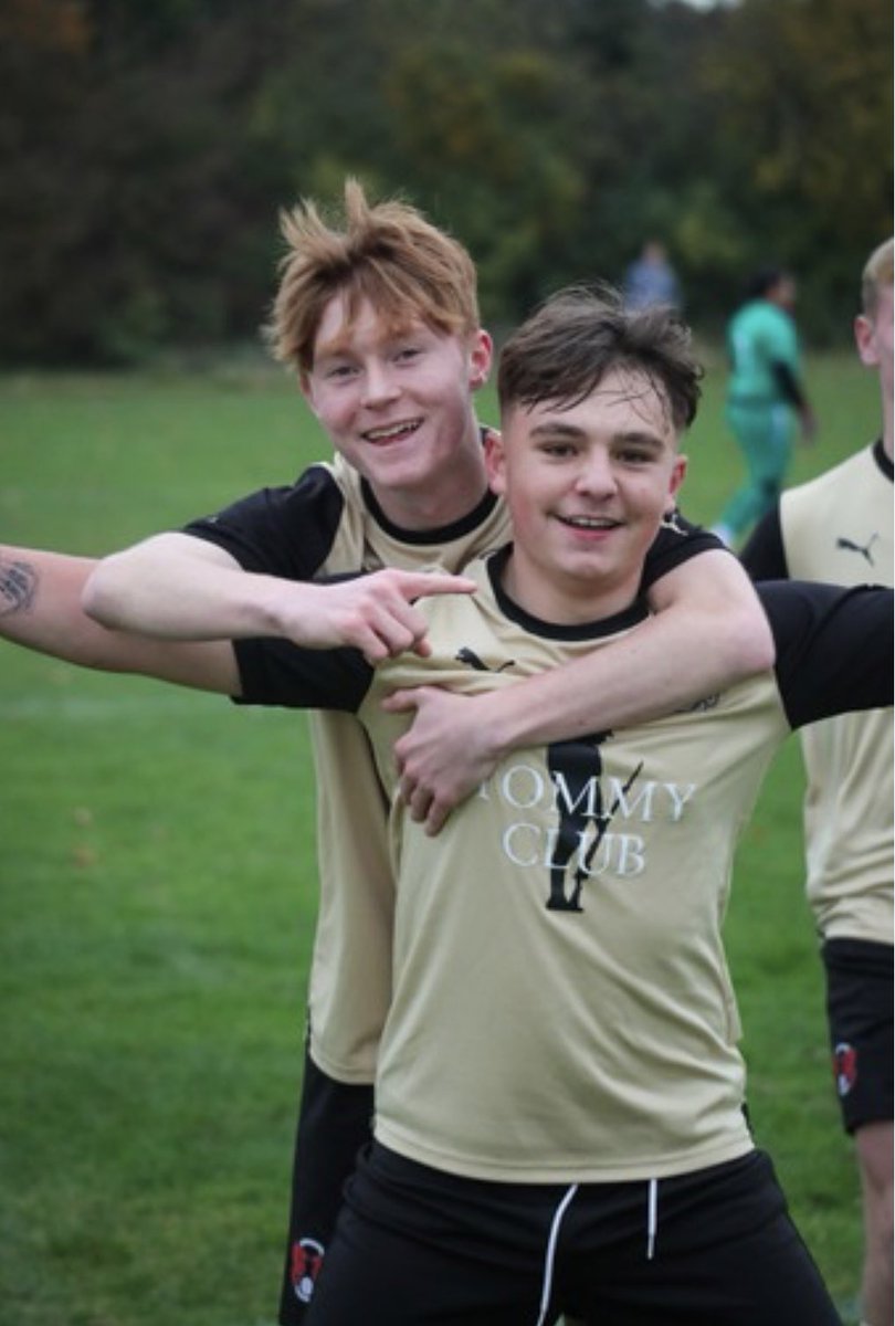 3 goals and two assists 🎯
Starting to like it in st😍