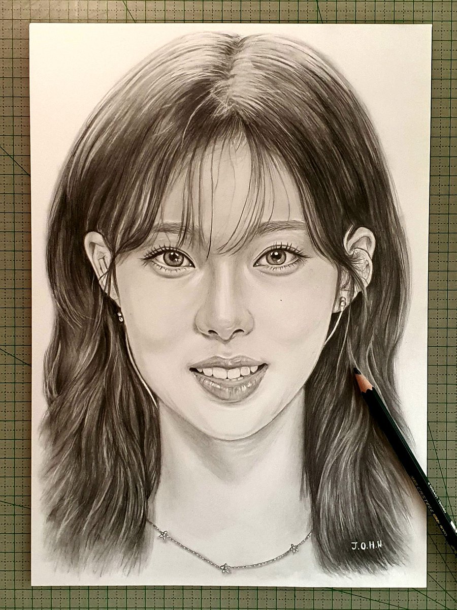 JOHNs_Favorite's tweet photo. 장발 윈터✍️
#æspa #aespa #WINTER #fanart
#에스파 #윈터 #팬아트 https://t.co/dn77Xg0LvM