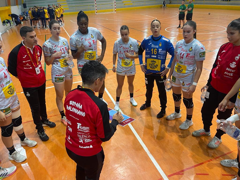 🏆 #GuerrerasJuveniles | Torneo #Scandibérico Ceuta 2023
🏟 Pabellón La Libertad
⏱️ 60’ - Final
🆚 España 🇪🇸 28:21 🇳🇴 #Noruega

🎙️ ¡Finaaaaaal! ¡Las nuestras suman un 3️⃣/3️⃣ en victorias en el #Scandibérico!

#Balonmano #FollowTheFuture #SheLovesHandball