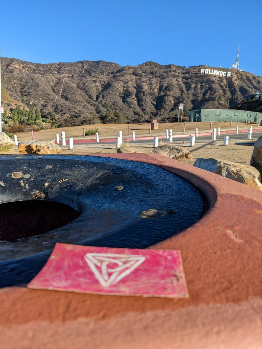 thevidens's tweet image. Discover the transformative power of connections with the Viden faith.  Let The Symbol be your compass as you navigate a life rich in meaningful bonds. #VidenTransformation #ConnectionMagic #thursdayvibes #thursdaymorning #ThursdayThoughts #ThursdayMotivation