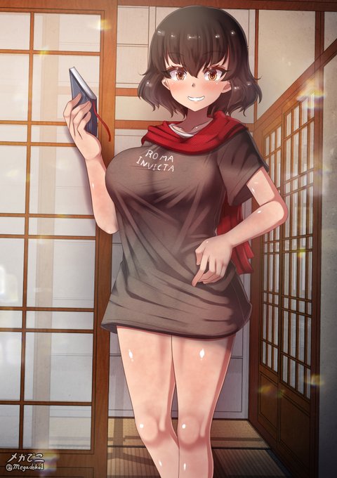 「おお、いたいた。これ次の巻どこ?」
家ではなかなかだらしないカエサル。
まあ、女の子同士ですから大丈夫でしょうか🤭 