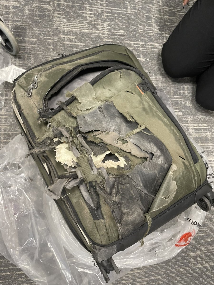 SkotWelch's tweet photo. @AirCanada I’ve travelled globally for 49 years on so many flights that I’ve lost count. This @BriggsandRiley bag started out, literally, NEW from Prince Edward Island on 11/20, lost and returned in a plastic bag on 11/22 exactly as the picture indicates. Worst experience ever. https://t.co/imoQvyc5fU