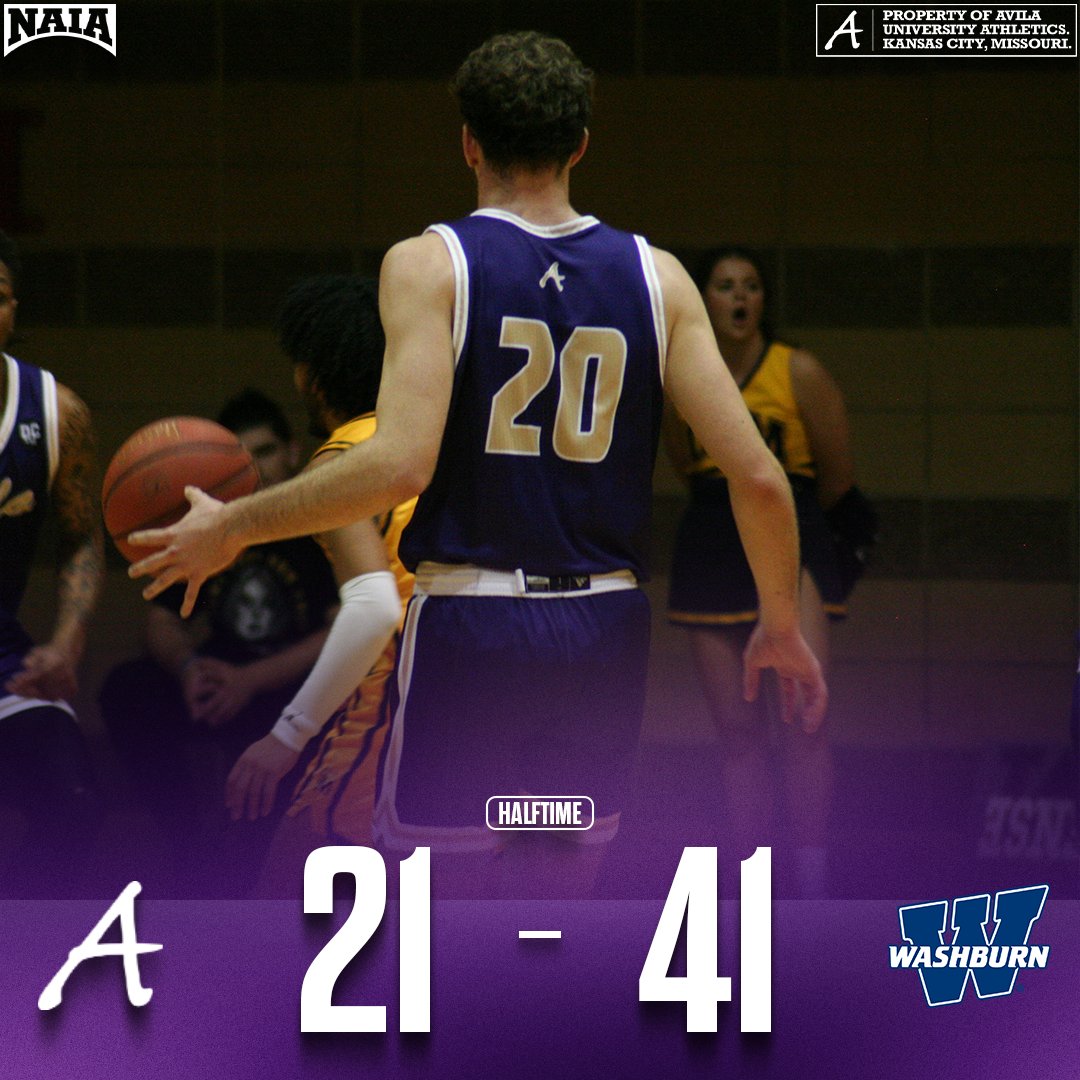 Halftime in Topeka. 

Jordan Majeed leads us with 7 points. Matthew Boldt has four points and four boards. 

#EagleEmpire | #KCACScores