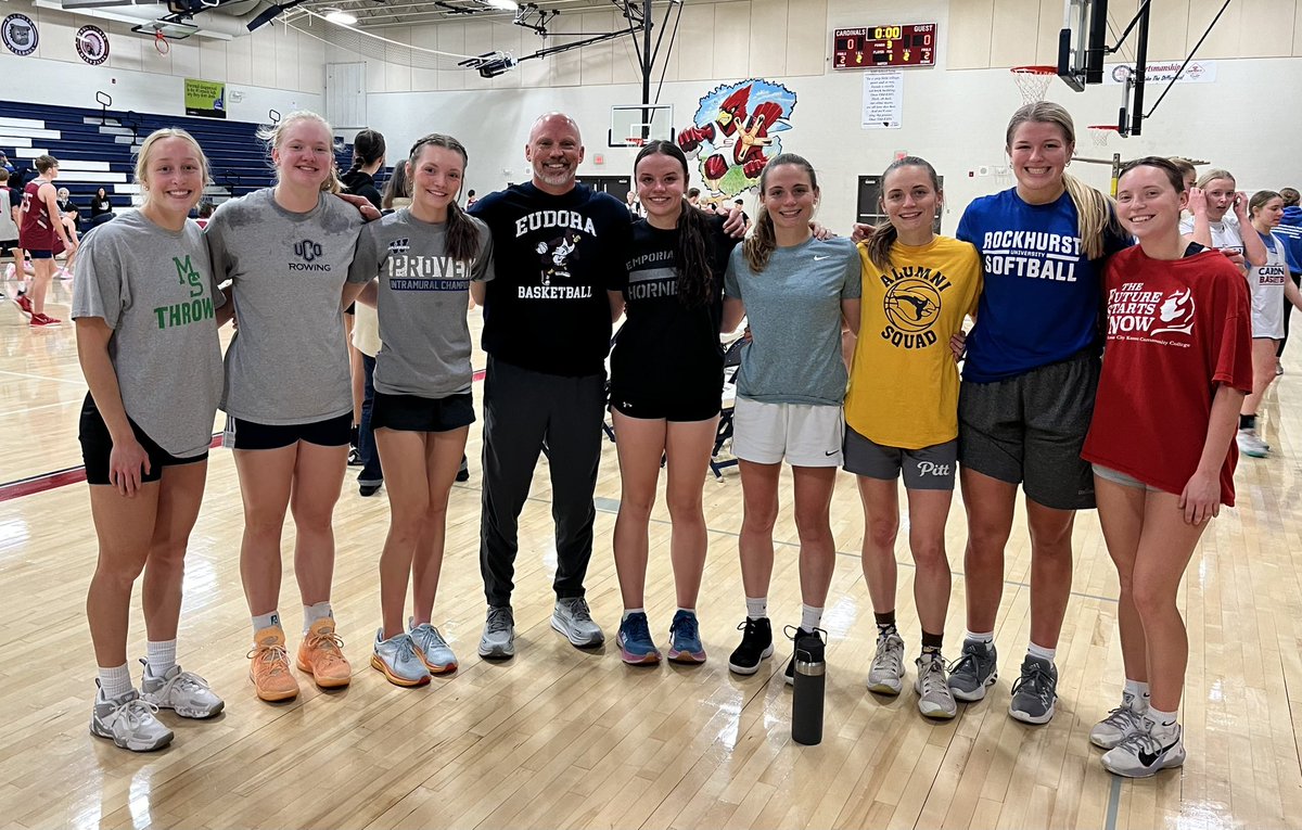 One of our favorite days of the year!  It’s so much fun to get our alumni group back together…they haven’t lost that competitive spirit!  A great group of people right here!  They will always be an important part of the program👍🏻