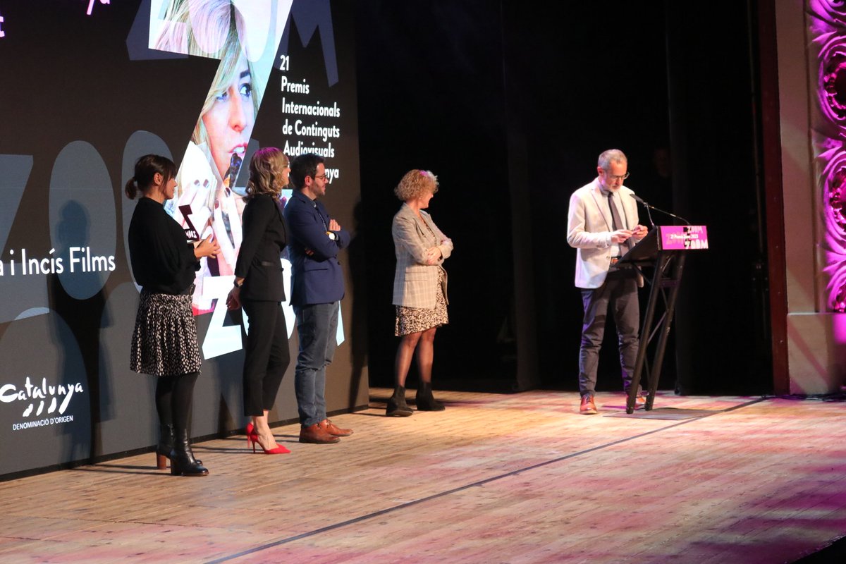 PremisZoom's tweet photo. Seguim amb la gala dels #PremisZoom! El Premi @DOCatalunya al Millor Format de TV en català, decidit per votació popular, és per a...

🏆 "Mapes Mentals" de @RTVECatalunya i @IncisFilms

@estevecrespo
@guillemcarol
@Ana_Boadas https://t.co/wjiWF7ZAhI
