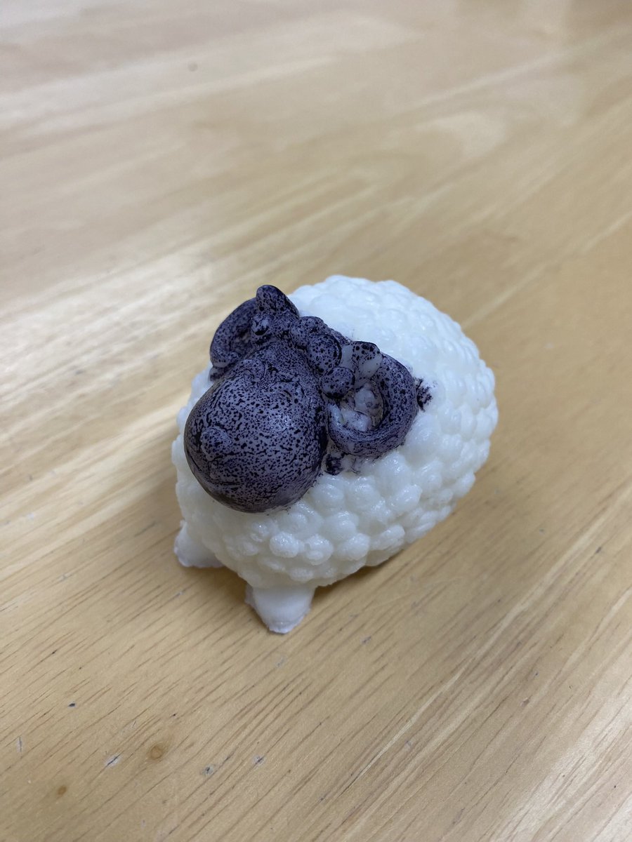 riponhouseleeds's tweet photo. Residents were learning how to make soap today. All are giving them to family members for Christmas presents. What a beautiful handmade gift 💝 #MentalWellbeing #SoapFactory #APlife https://t.co/psISVJNqca