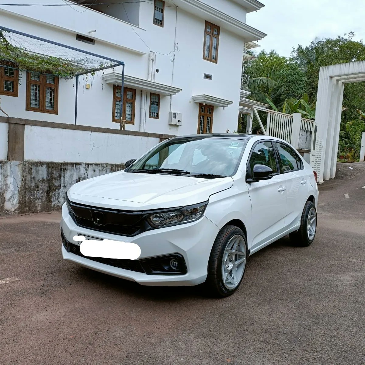 oxy_app's tweet photo. Honda City (2019)
Single Owner 
70km                  
                      More Details.......

Visit The Realoxy

App Link 👉

PLAYSTORE 

https://t.co/QUdOA4ppRR

Applestore

https://t.co/c79GpL7XY0 https://t.co/1vAenV2zNv
