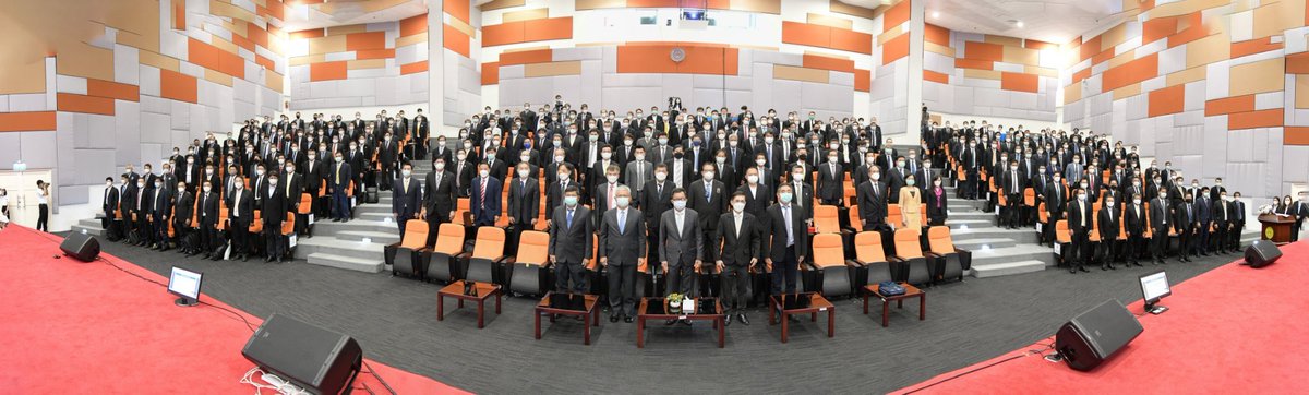 prdoh1's tweet image. 25/8/65 นายสราวุธ  ทรงศิวิไล อธิบดีกรมทางหลวง  เป็นประธานในพิธีเปิดการสัมมนาผู้บริหารกรมทางหลวง  เรื่องแนวทางการดำเนินงานของกรมทางหลวง ประจำปีงบประมาณ พ.ศ. 2566  ณ ศูนย์พัฒนาเทคโนโลยีงานทาง (Central Lab) ถ.พระราม 2 เขตบางขุนเทียน

#กรมทางหลวง #สายด่วน1586