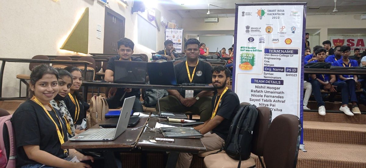 ashraf_tabib's tweet photo. Here we go
#PM_ModiAtSIH #SIH2022 #InnovationSeAtmanirbharBharat
@narendramodi @EduMinOfIndia @PIBHRD @PMOIndia @mhrd_innovation
@abhayjere @mohitgambhir https://t.co/lE0iTDO4tt