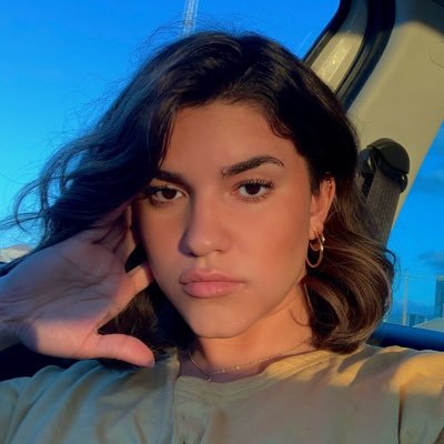 another car pic sowwy 🤷🏻‍♀️