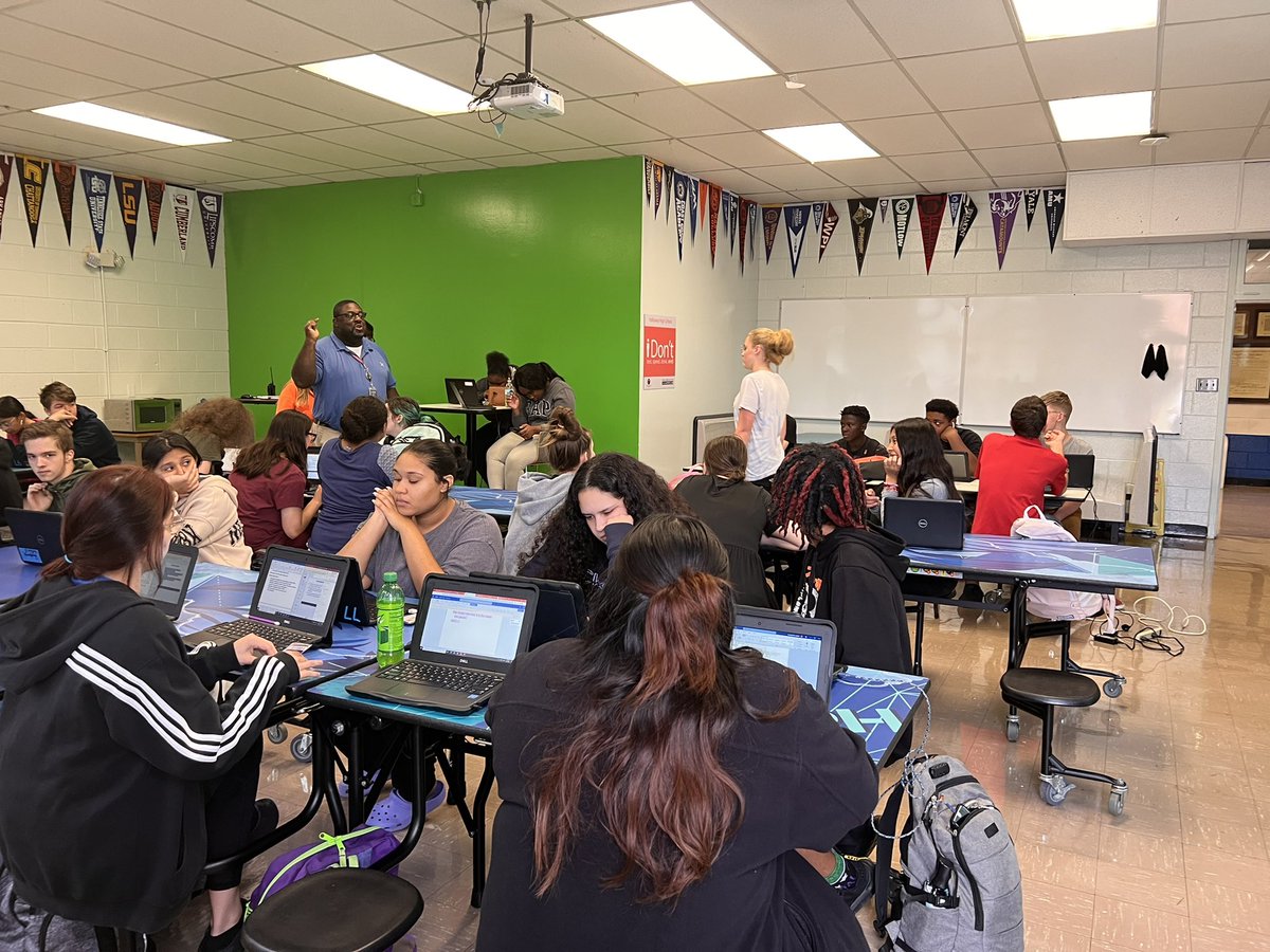 Holloway High School tweet media