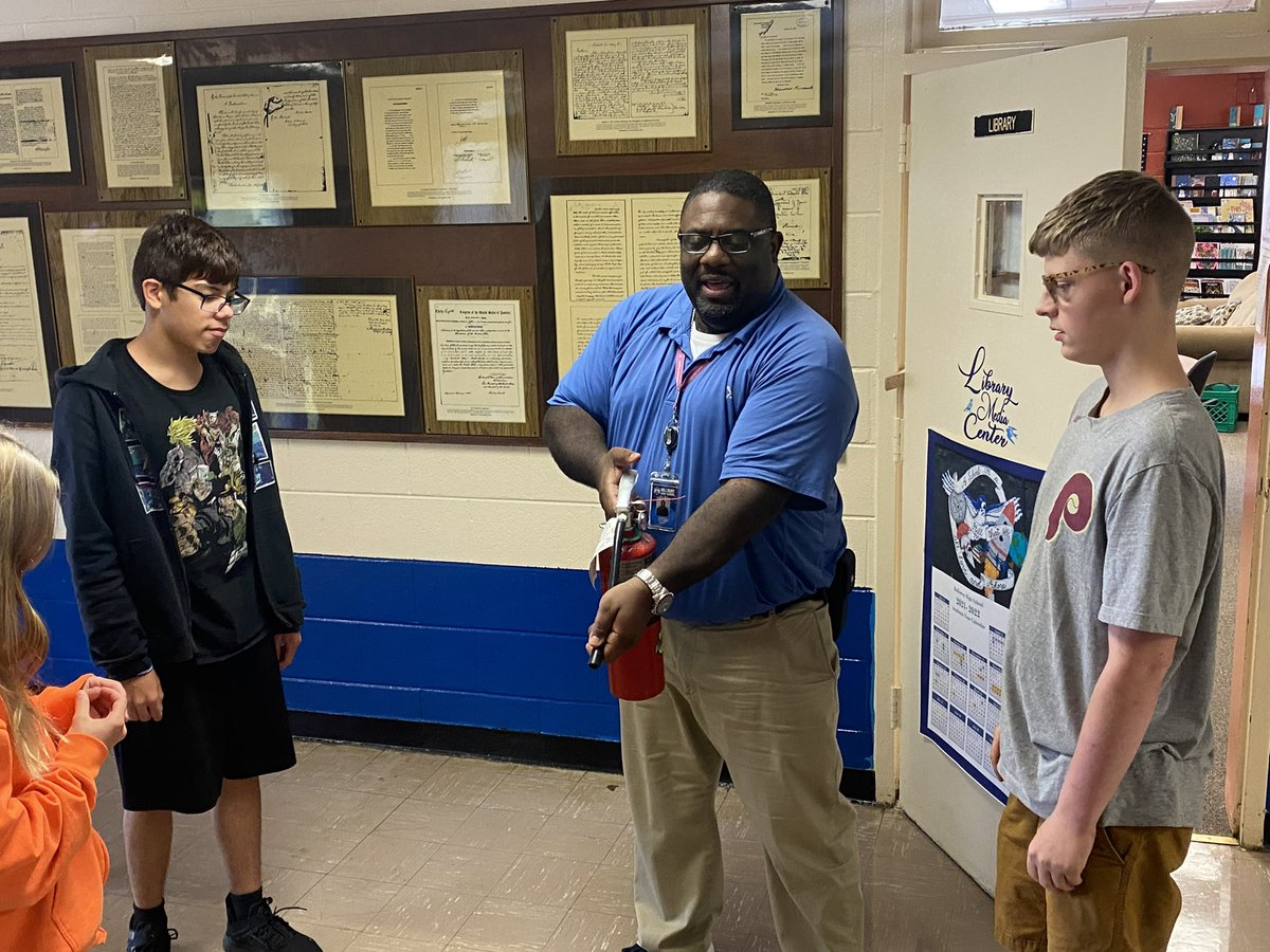 Holloway High School tweet media