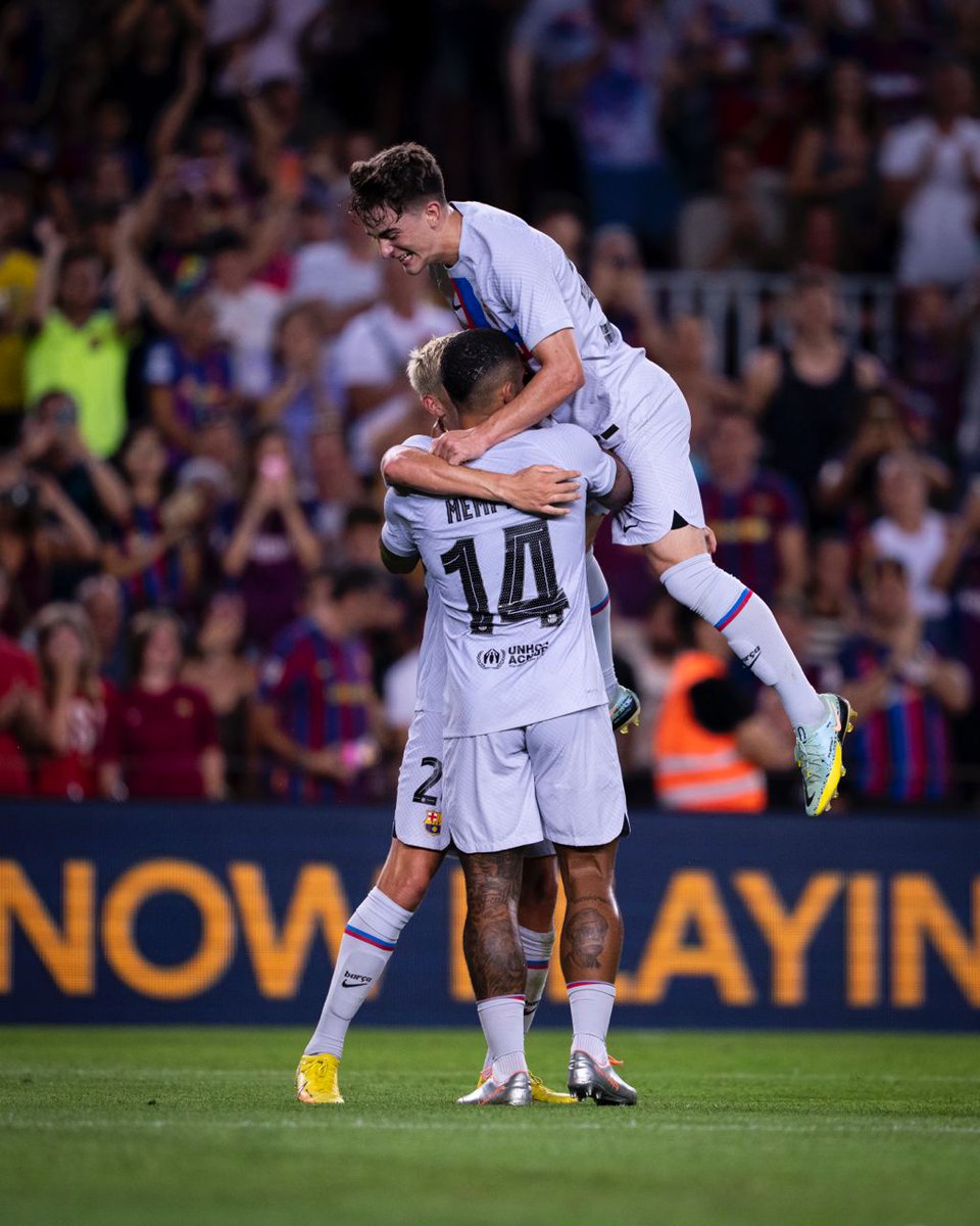 FCBarcelona_es's tweet photo. 🍍 https://t.co/4myYN70kcS
