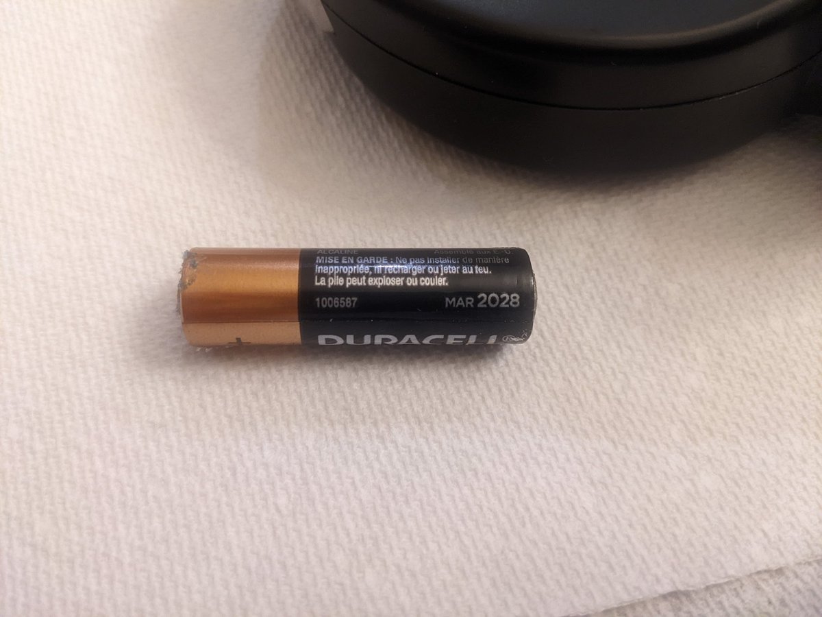 BartonDVM's tweet photo. Another great outcome from @Duracell 🤷‍♂️🤦🤨 https://t.co/iJYJCgy2Wt