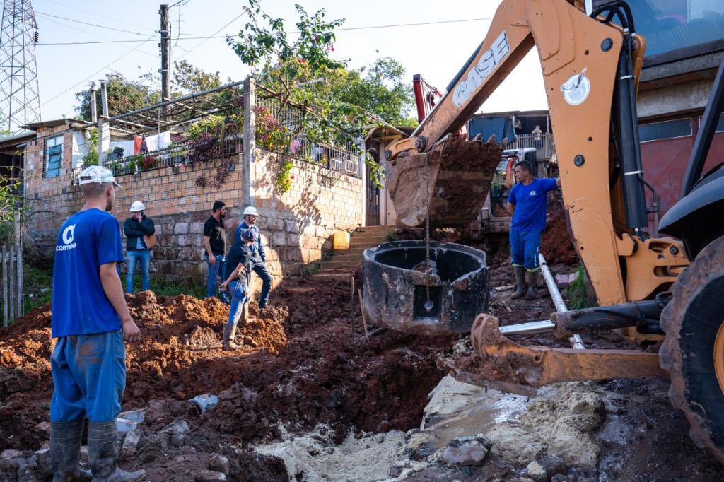 leo_pascoal's tweet photo. Querem mais boas notícias? Estamos chegando na segunda etapa da maior transformação urbana e social que Esteio já viu. Em breve vamos iniciar os trabalhos na Rua L da vila barreira! #PraFrenteEsteio https://t.co/Aq8eGtxPW4