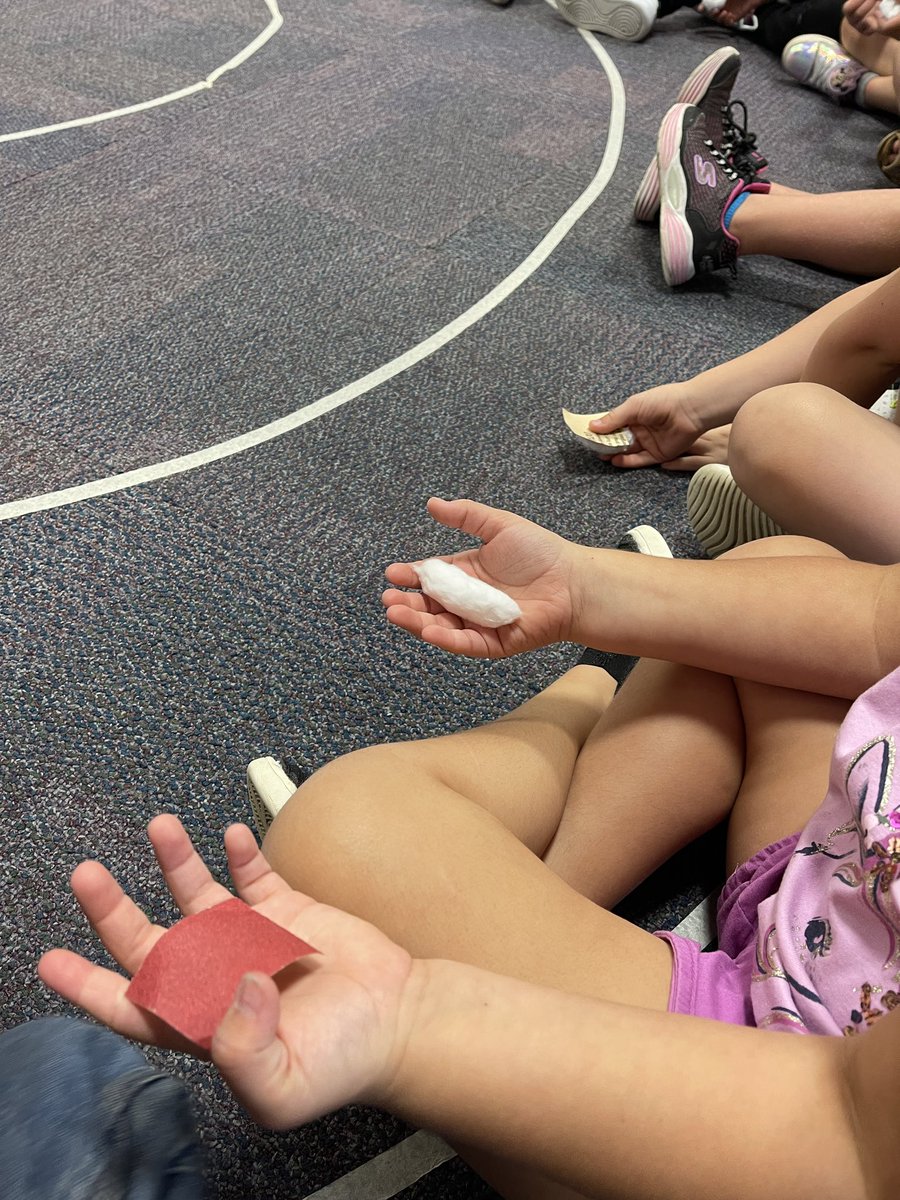 Samantha Mitchell (she/her) (@msmitchell04) on Twitter photo Our librarian led a lesson today on kind words! Students got to “feel” cotton ball (kind/soft) words and sand paper (rough/mean) words. They then got to practice using kind words by sharing their “ice-cream”! <a href="/SuncrestElem/">Suncrest Elementary</a> <a href="/csfhotdogs/">Community Schools of Frankfort</a> <a href="/rhoda_matt/">Dr. Matt Rhoda</a> <a href="/DVielee/">Diane Vielee</a> Our librarian led a lesson today on kind words! Students got to “feel” cotton ball (kind/soft) words and sand paper (rough/mean) words. They then got to practice using kind words by sharing their “ice-cream”! <a href="/SuncrestElem/">Suncrest Elementary</a> <a href="/csfhotdogs/">Community Schools of Frankfort</a> <a href="/rhoda_matt/">Dr. Matt Rhoda</a> <a href="/DVielee/">Diane Vielee</a>