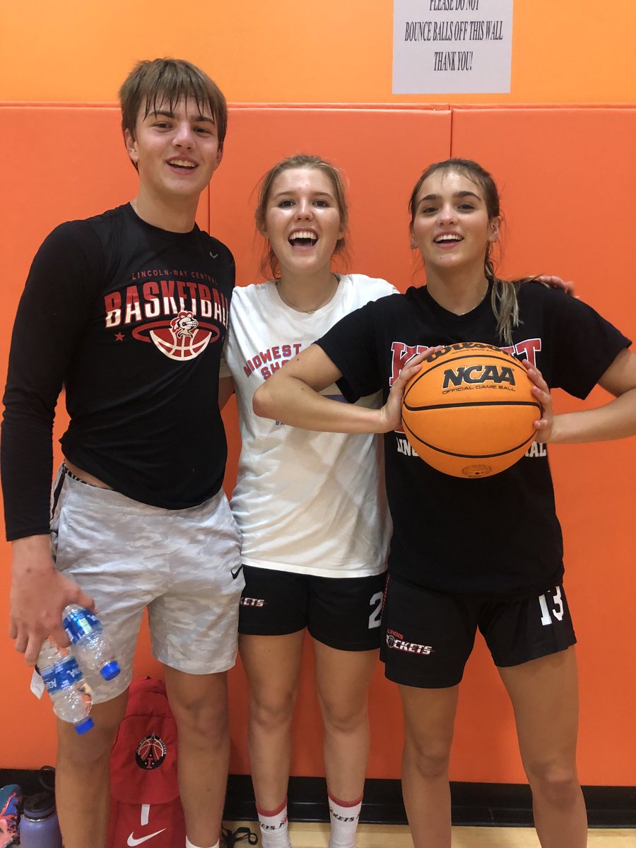EBA ICE (@eba_ice) on Twitter photo A bunch of hard workers and light out shooters tonight💯🔥🔥🏀 <a href="/GehrkeWill/">will gehrke</a> <a href="/GehrkeGracen/">Gracen Gehrke</a> <a href="/giannaamadio/">gianna amadio</a> A bunch of hard workers and light out shooters tonight💯🔥🔥🏀 <a href="/GehrkeWill/">will gehrke</a> <a href="/GehrkeGracen/">Gracen Gehrke</a> <a href="/giannaamadio/">gianna amadio</a>