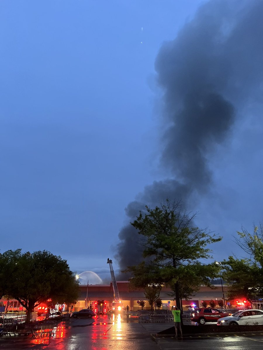 watching Walmart in Peachtree City burn down from a golf cart 🥲