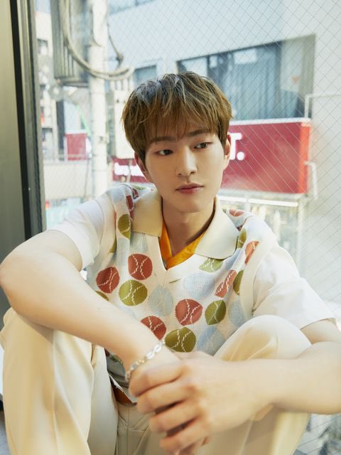 LJKLOOKS's tweet photo. #ONEW #온유 #オニュ @SHINee https://t.co/9DTW9bwWYn