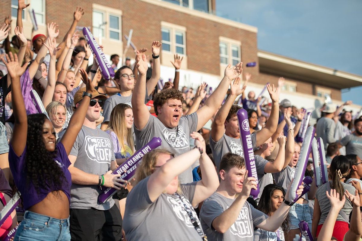 ucabears's tweet photo. A pep rally and scrimmage at Estes = the best way to wrap up Welcome Week. 🙌 https://t.co/ves8I3NE1t