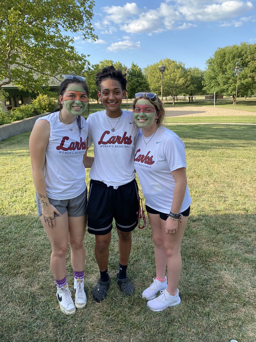 Hesston College Women's Basketball tweet media