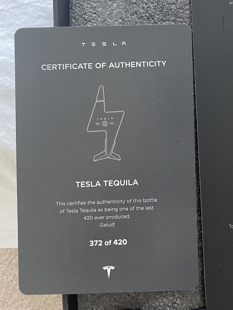 jchybow's tweet photo. ❤️
#tesla #teslaTequila #teslaquila https://t.co/wV3YjNbVvC