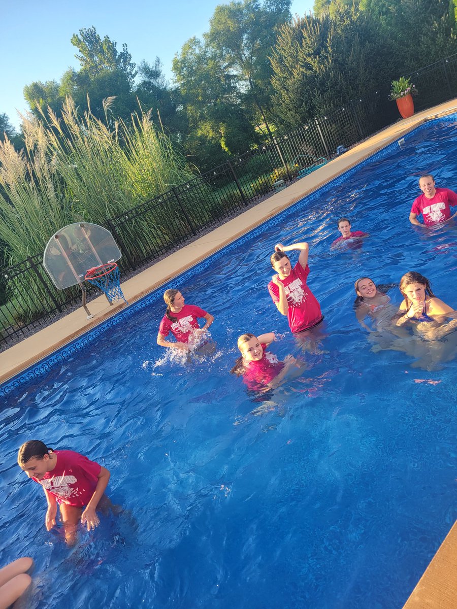 mhoward1328's tweet photo. @bullets_vball @KatieHa55690525 @jroot8500 @DasherCara They were great!  Think we got about 90% of them in the pool!🤣 https://t.co/xM4pcPGTqN