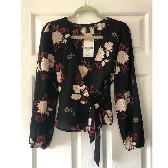oly_babe's tweet photo. So good I had to share! Check out all the items I'm loving on @Poshmarkapp #poshmark #fashion #style #shopmycloset #fashionnova #francescascollections #forever21: https://t.co/VhN2MZLCVo https://t.co/neCevH1PTg