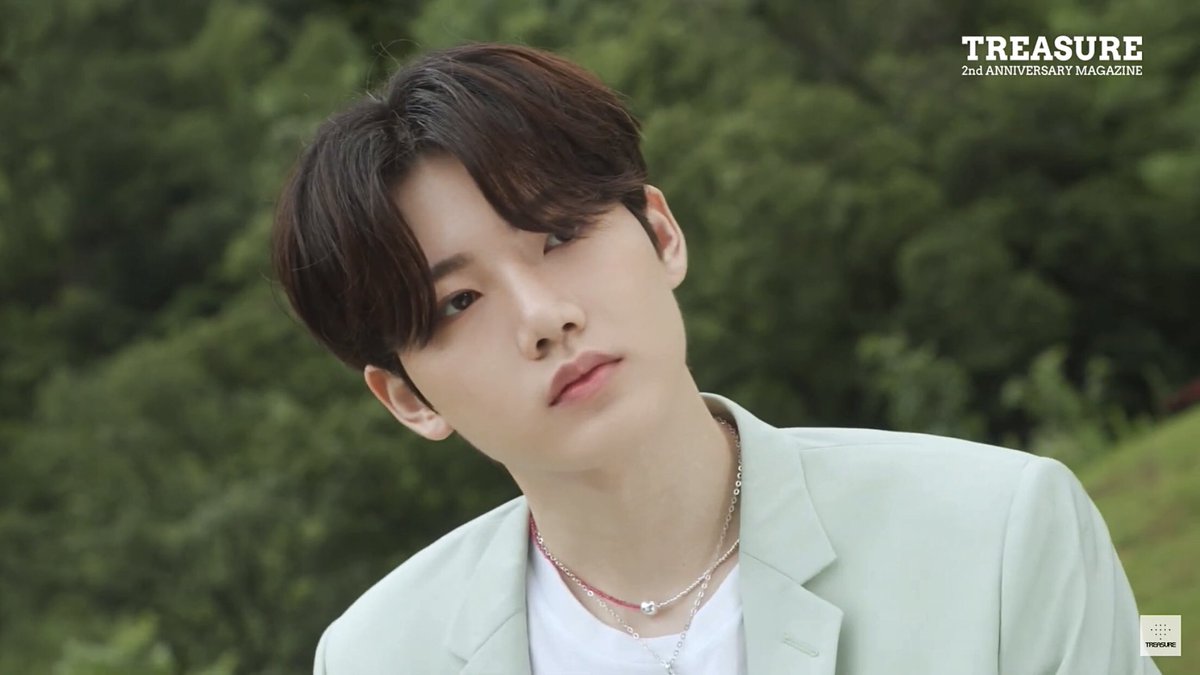 PICSKJK's tweet photo. — junkyu in treasure 2nd anniversary magazine teaser https://t.co/Y879jdUAY9