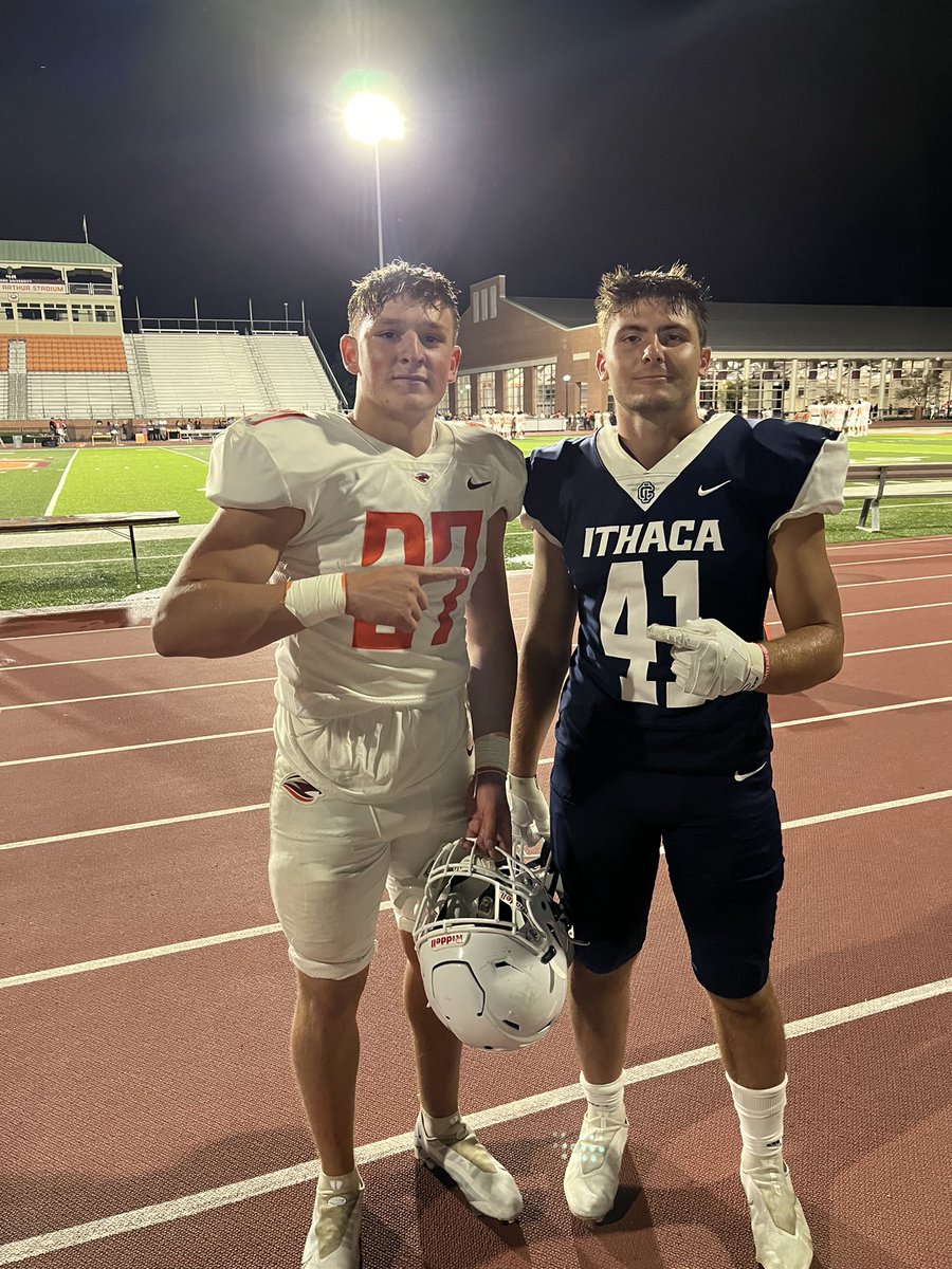 Check out these sweet pics Coach Brunner sent my way from the <a href="/IthacaBomberFB/">Ithaca Bomber Football</a>  and <a href="/SURiverHawksFB/">Susquehanna Football</a>  scrimmage featuring former <a href="/WilsonBulldogs/">Wilson Bulldogs Football</a>  <a href="/JonRamsey_/">Jon Ramsey</a>  and former <a href="/WyoFootball/">Wyomissing Spartans Football</a> <a href="/darrenbrunner2/">Darren Brunner</a>  and <a href="/T_Grabowski_22/">Tommy Grabowski</a> !!!  #letsgo