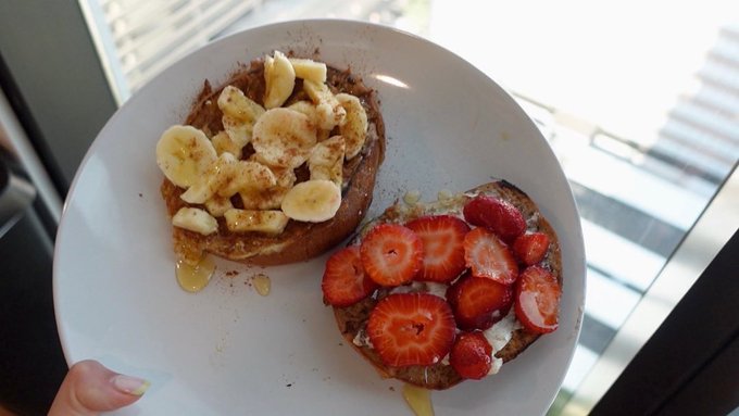 Watch Victoria Lynn Myers's leaked NSFW photo on TwXstars