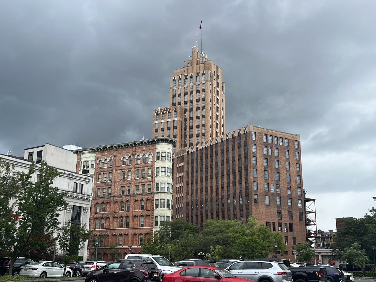 Only explored for about an hour, but I dig #Syracuse. Eager to see how the big #highwayremoval is executed.#urbanism #rustbeltcities