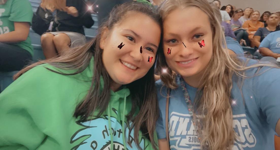 slpsbucks's tweet photo. So proud to be a Sycamore Lane Little Buck! 💙💚💙💚
@scotlandschools #slpsbucks #slpsredefined https://t.co/I9qEI5VaDN