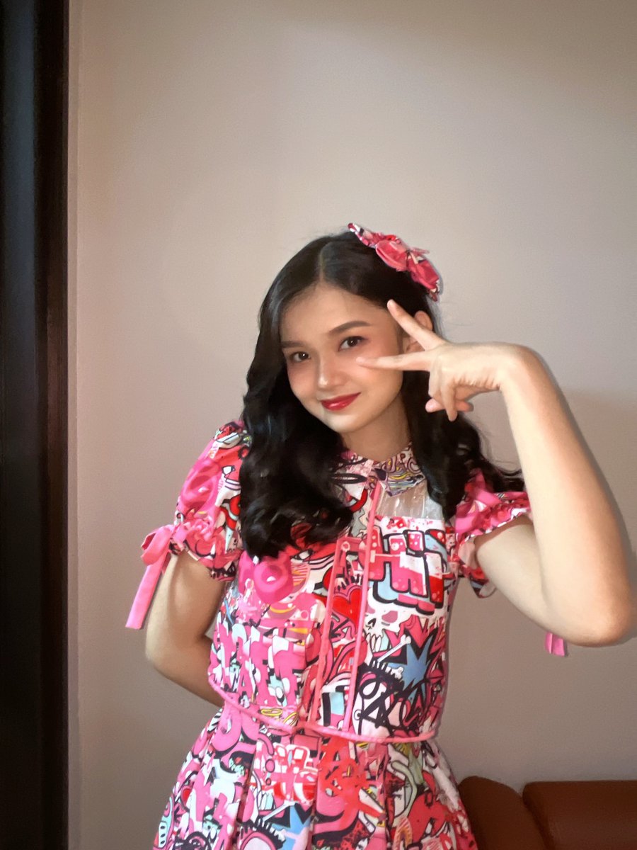 C_IndahJKT48's tweet photo. #JKT48HUTSCTV32✨💗 https://t.co/gLQGdeye21