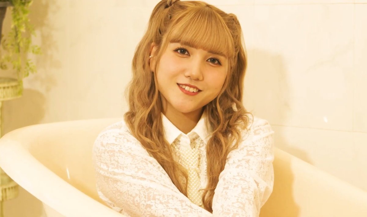 LiellAria's tweet image. tinystep みなみさん cute moment

ハイティーンと人形を行き来する魅力を見せてくれたようだ🥺 可愛い❤️

#GCiB
#GirlsCryingInBathroom
#tinystep