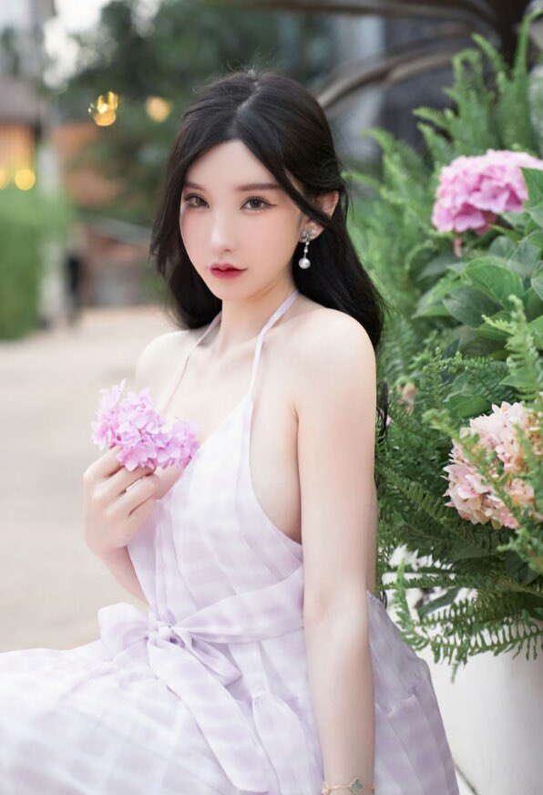 Tsduoduo's tweet photo. 面朝大海春暖花开 https://t.co/zPLE28WRhq
