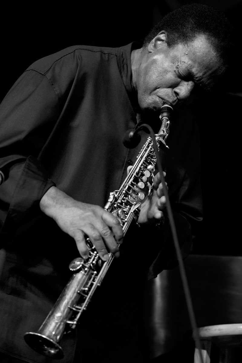 Happy Birthday Wayne Shorter ! 
August 25, 1933

Wayne Shorter Quartet - All blues
 